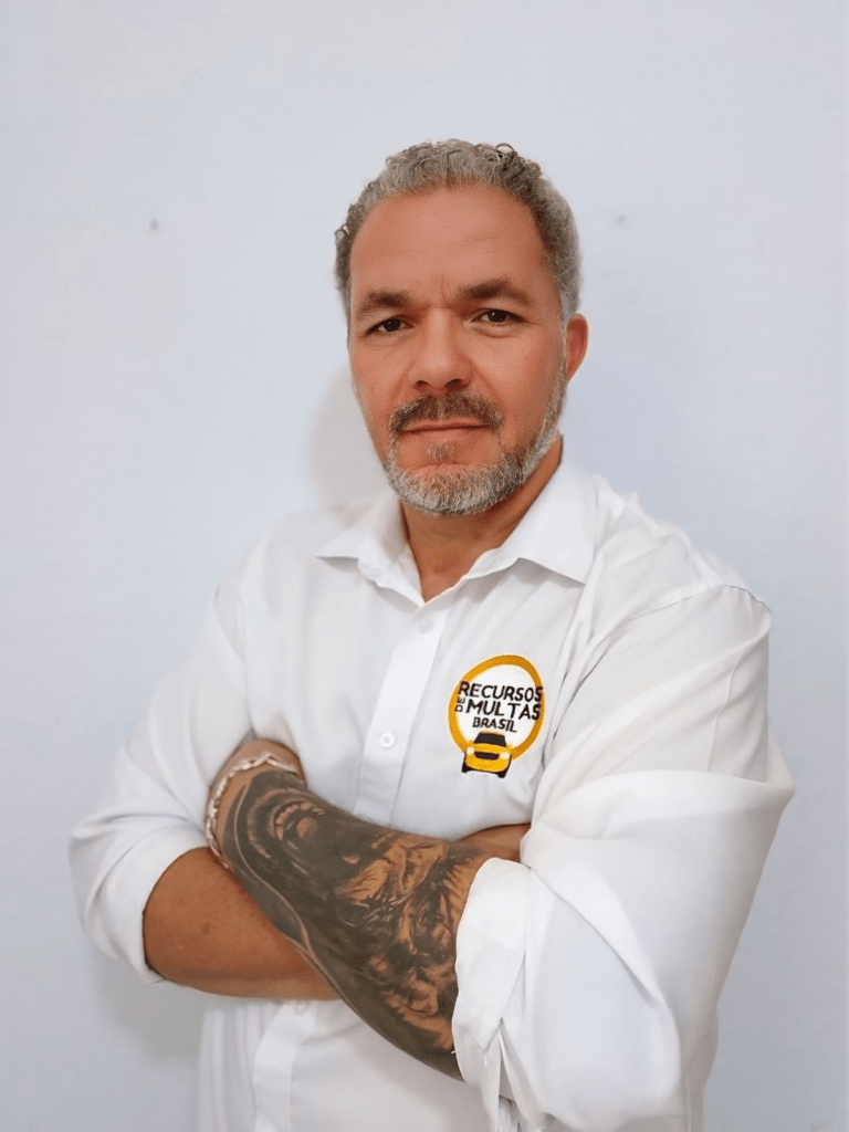 Marco Antonio Rosa Ferreira autor da ação popular